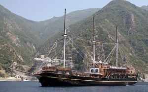 athos-cruise-3
